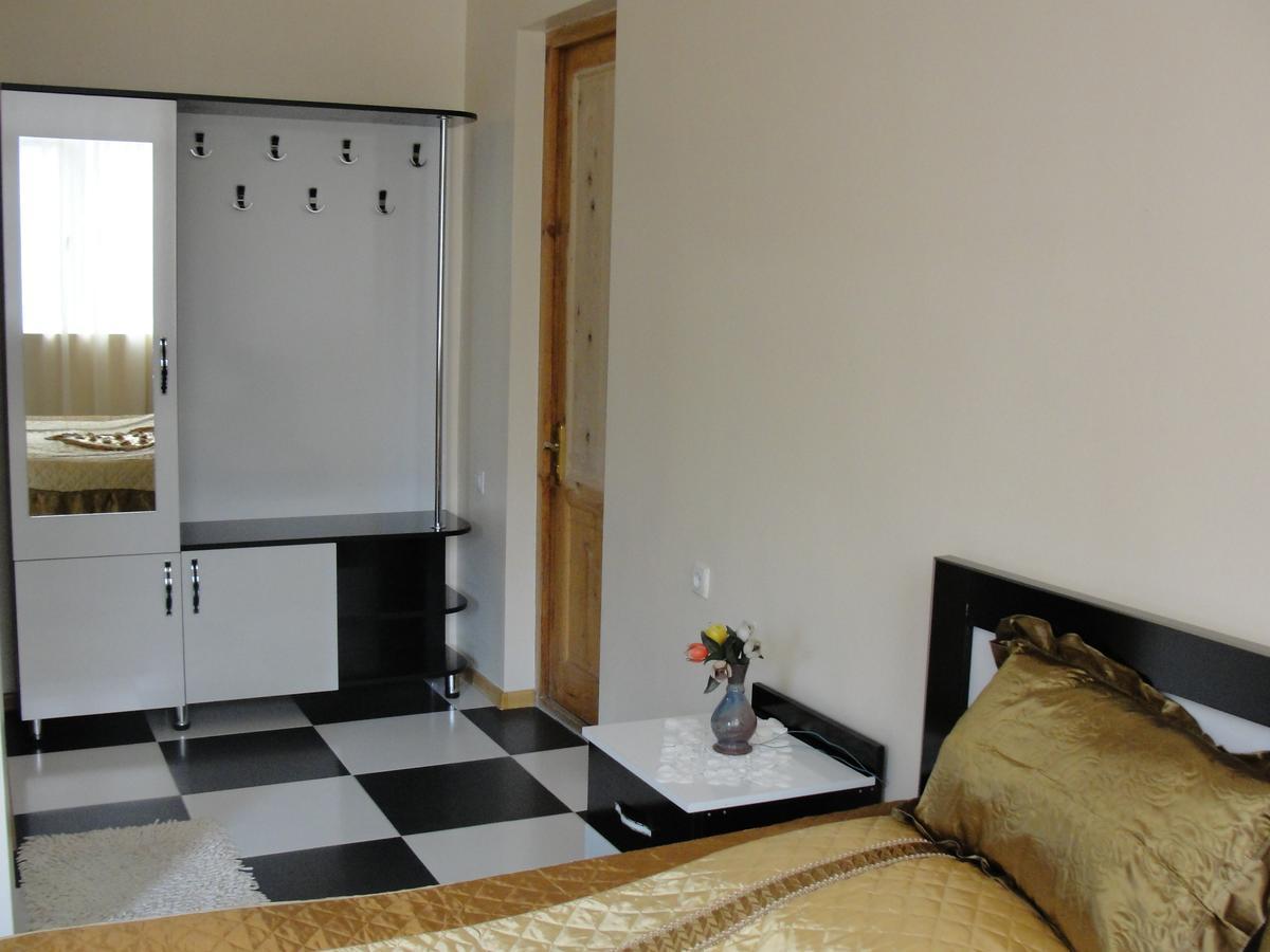 Guest House 26 Mestia Luaran gambar