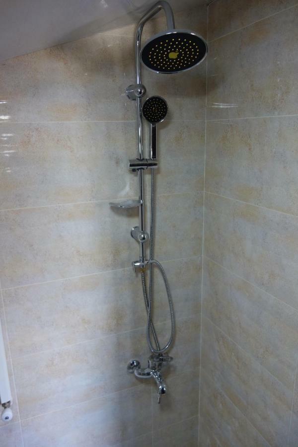 Guest House 26 Mestia Luaran gambar